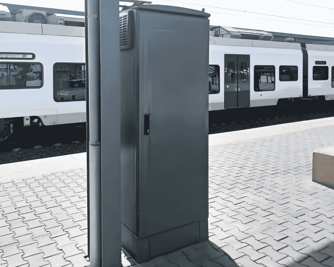 coffret électrique ferrovière